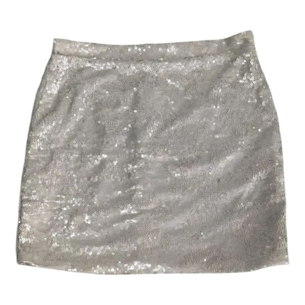 NWT Shinestar Collection Sequin Glittering Silver Mini Pencil Skirt Size M